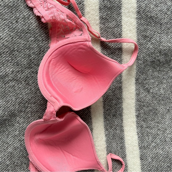 *Sentiments Pink Lace Bra - Picture 4 of 5